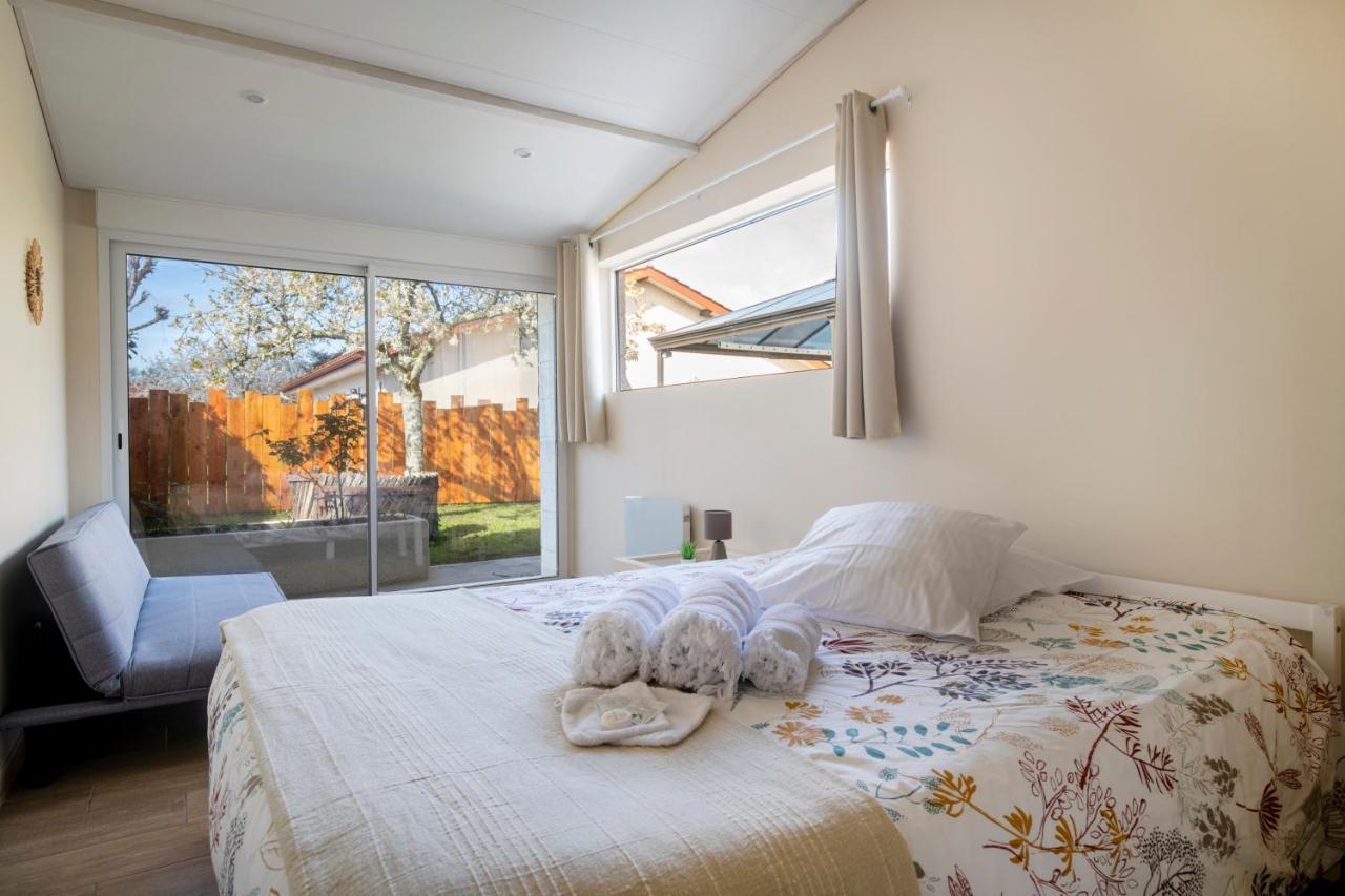 Chambre privée chez Les Maisons Loli'days Saint-Médard-en-Jalles Esterno foto